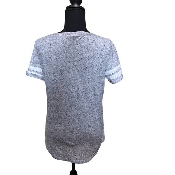 Pink Victoria Secret "If it's Snowing I'm not going! Ladies Sports Tee Size S - Picture 8 of 11